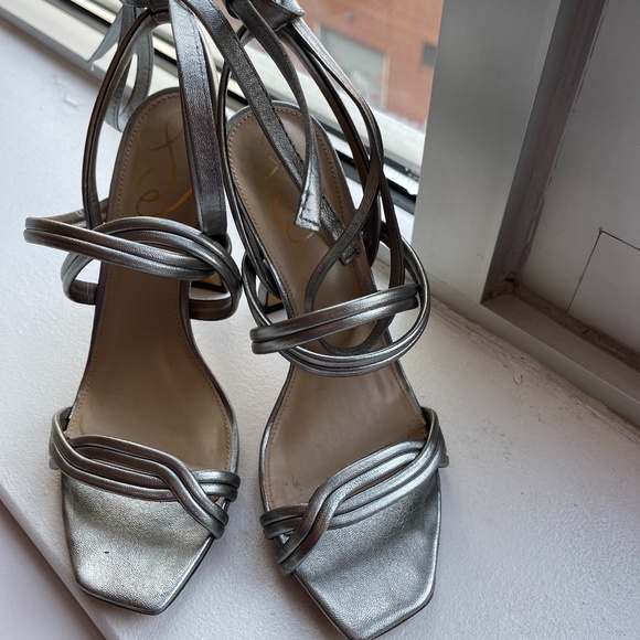Sam Edelman pewter sandals - Picture 2 of 2